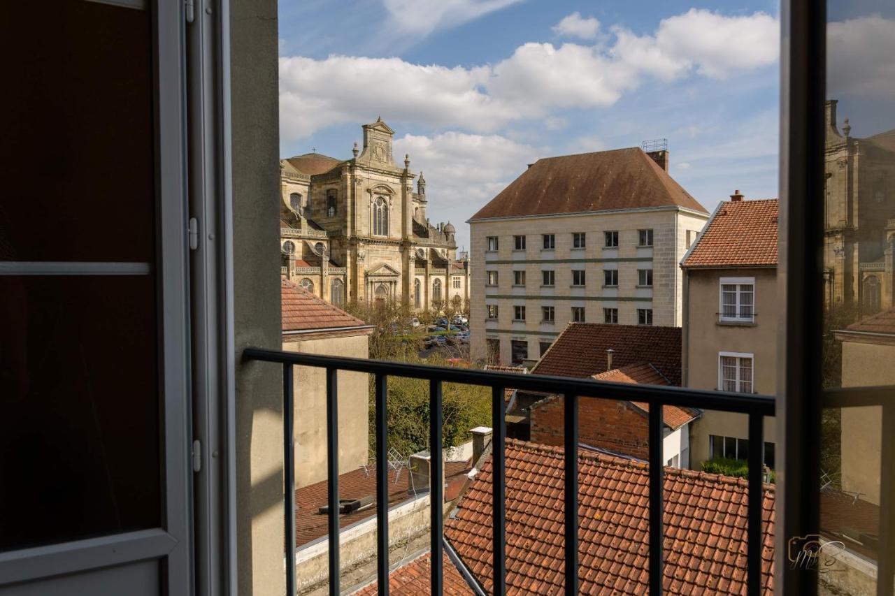 Hotel De La Cloche Sp Reims Exteriör bild